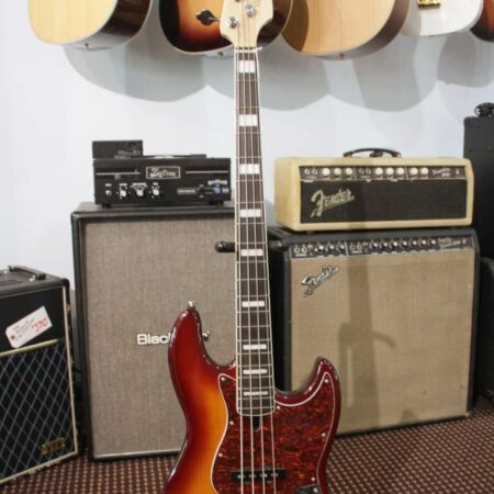 Sire Marcus Miller V7