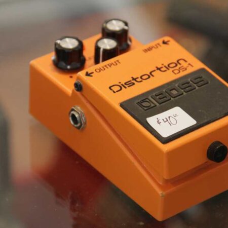 Boss Distortion DS-1