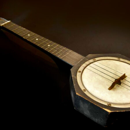 Kant-warp Banjo Ukulele