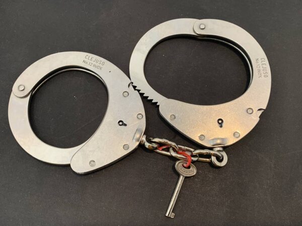 Clejuso No. 12 INOX Handcuffs (Rare 3 Link)