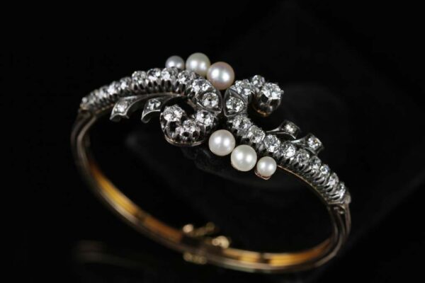 Diamond and Pearl Bracelet